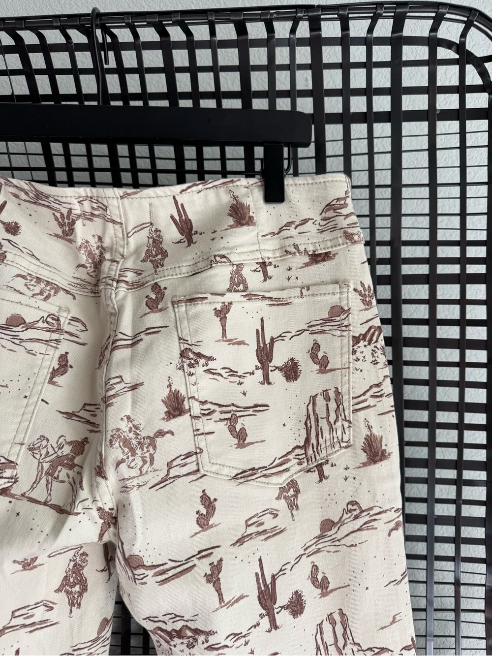 Free people We The Free Penny Pull-On Printed Flare Jeans - Picture 7 of 8